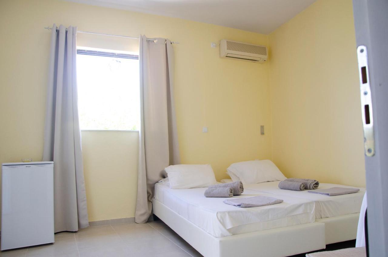 Erato Agios Nikolaos Appartment Exteriör bild